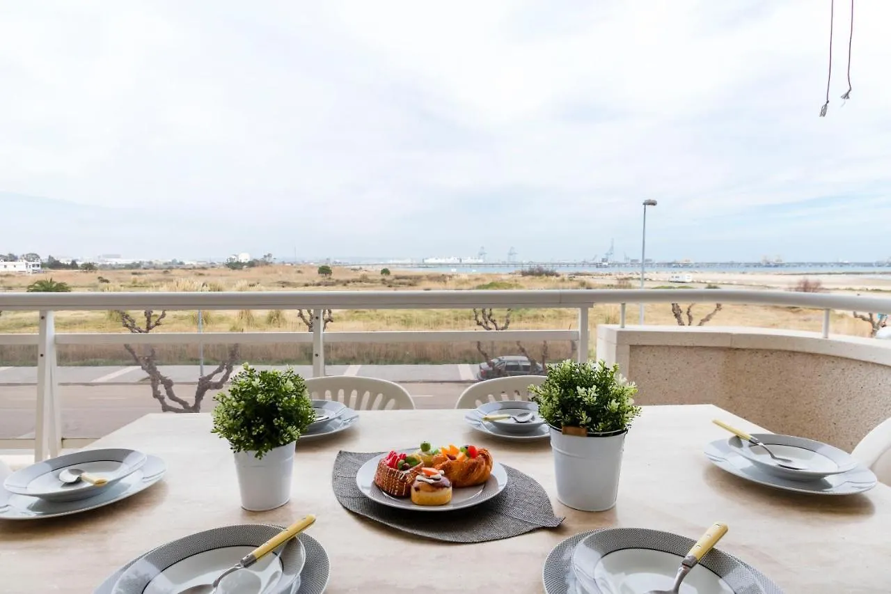 Homes & Go Mare Internum I La Pineda 0*,  Spain